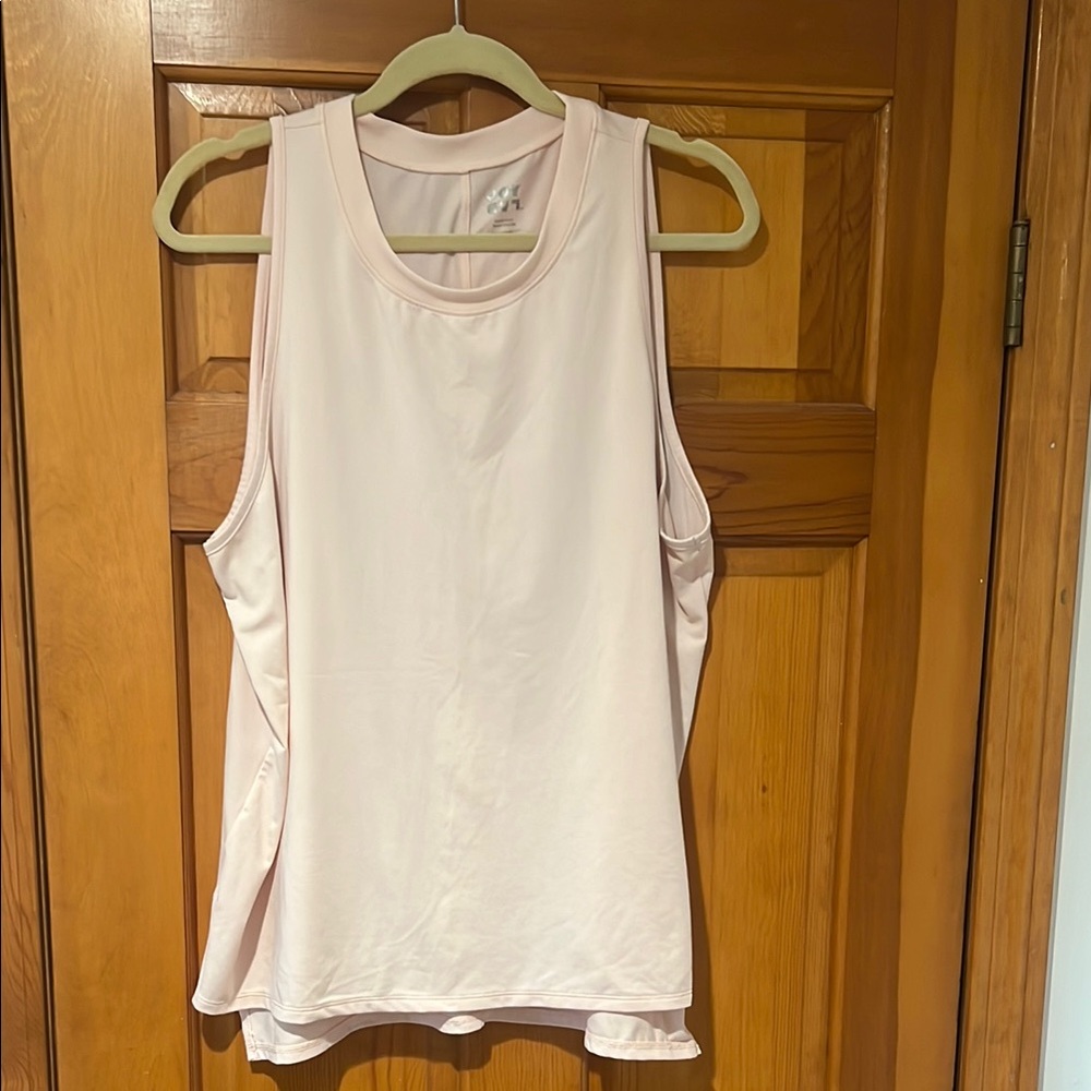 Women's Pink Sleeveless Workout Top